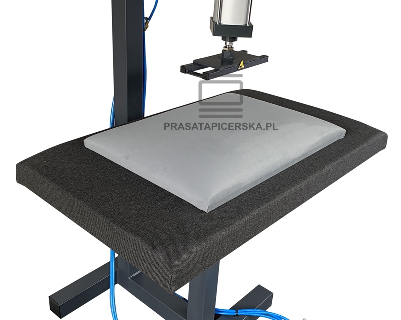 prasa_tapicerska_tapicerowania